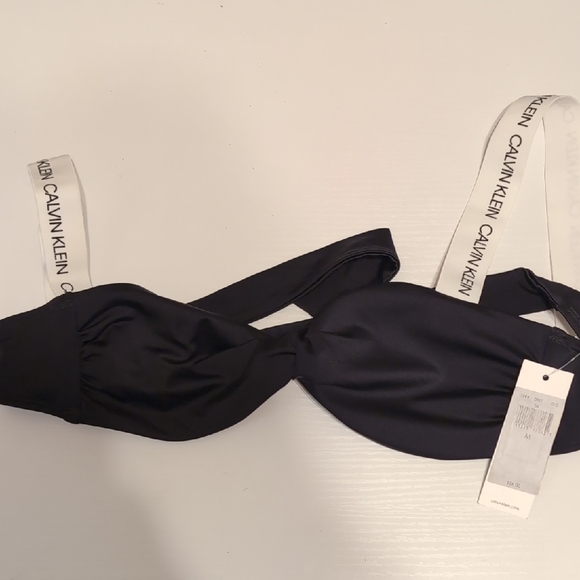 Calvin Klein Elegant Black Bikini Top - Picture 1 of 3